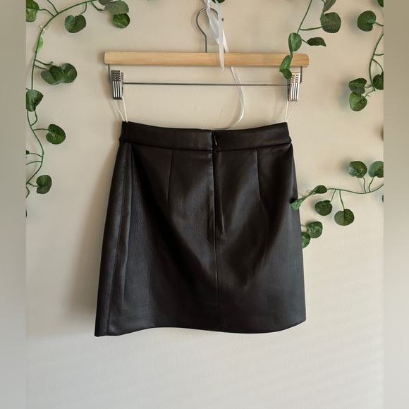 Aritzia Patio mini skirt BROWN - Picture 5 of 6